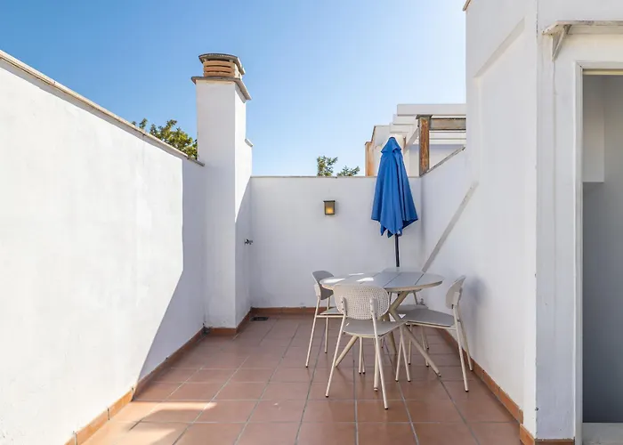 Apartamento Holidays2malaga Juan De Mena *