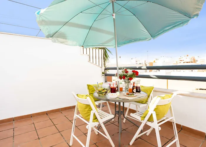 Holidays2malaga Juan De Mena Apartamento *